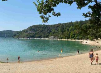Plage de Surchauffant : une plage idéale en famille plage de Surchauffant