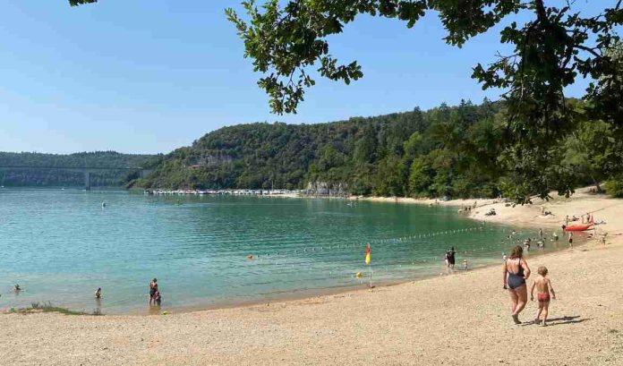 plage de Surchauffant